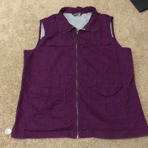 Woman’s XL Columbia vest